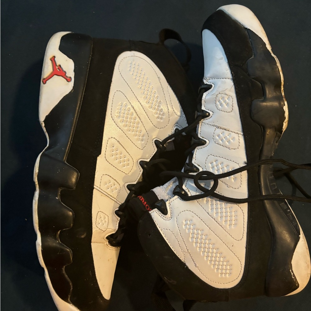 Jordan Men's Shoes - Black and White